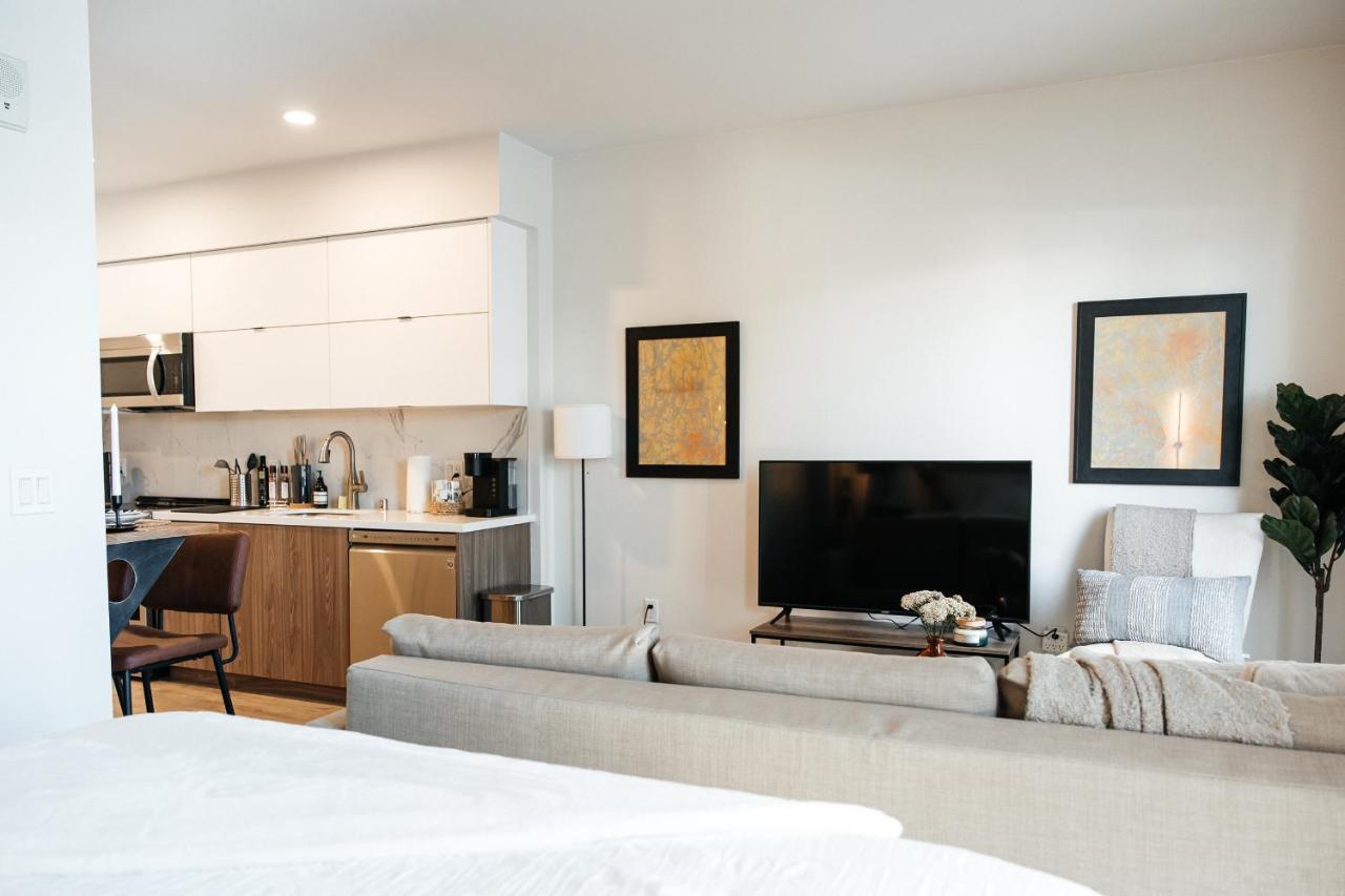 Elegant Apartment In The Heart Of Hollywood Лос Анджелис Екстериор снимка